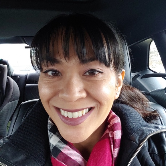 Meet your Posher, Clarissa - Picture 1 of 1